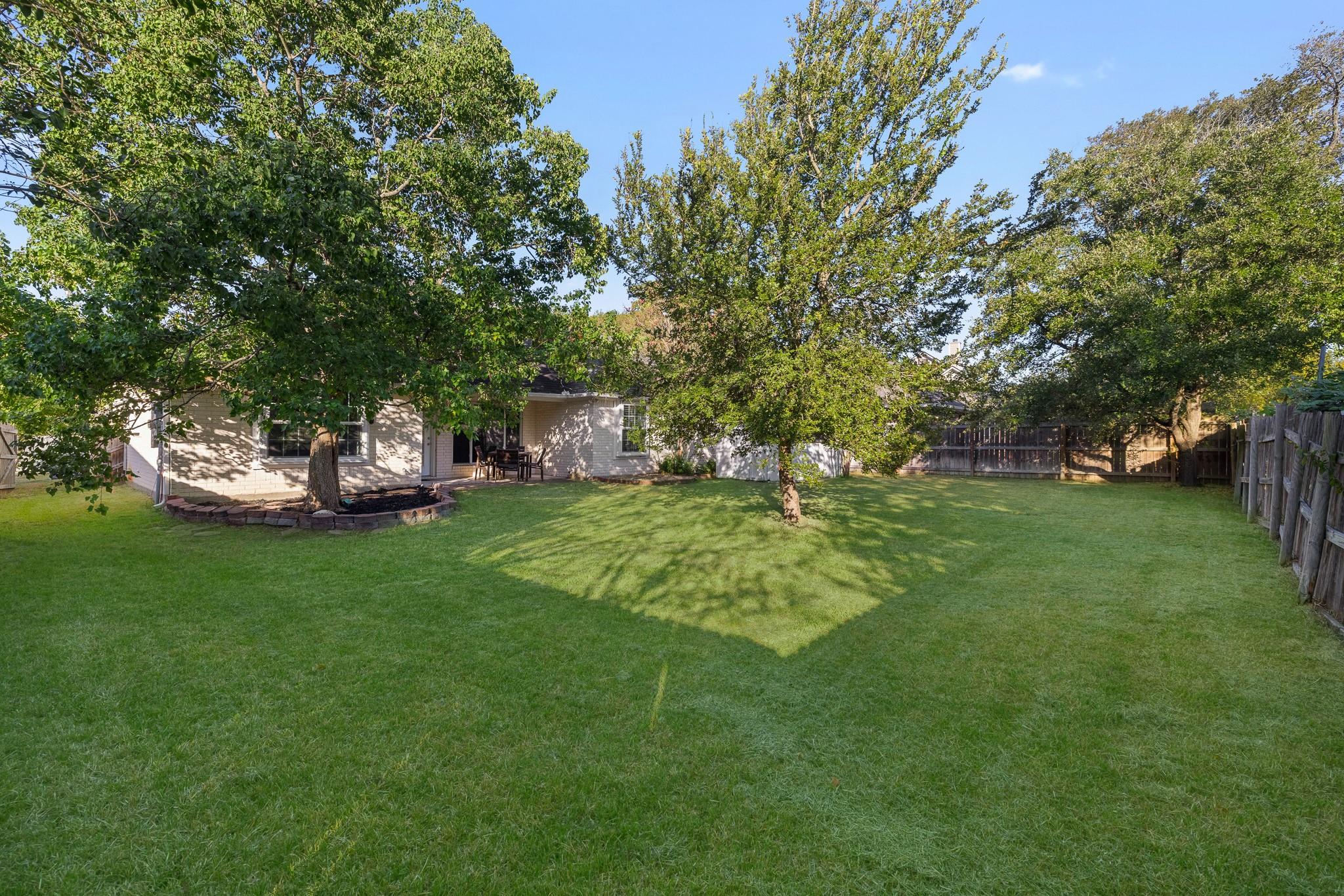328 Landsburg Lane