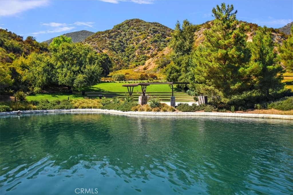 23997 Boulder Oaks Drive