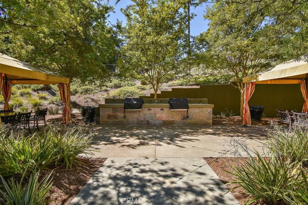23997 Boulder Oaks Drive