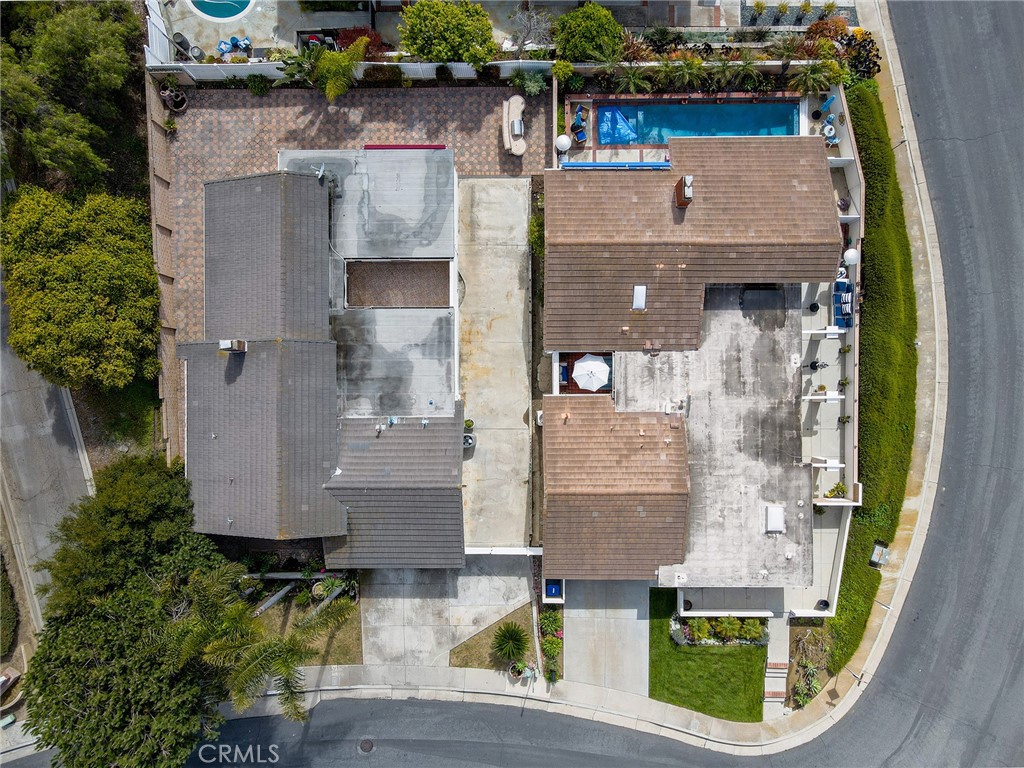 303 Calle Escuela