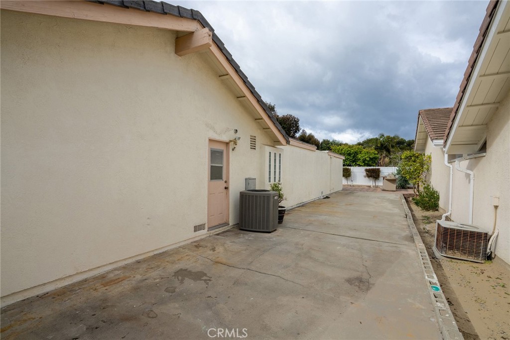 303 Calle Escuela