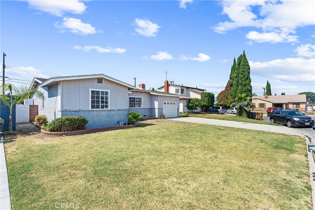 9122 Sherlock Lane