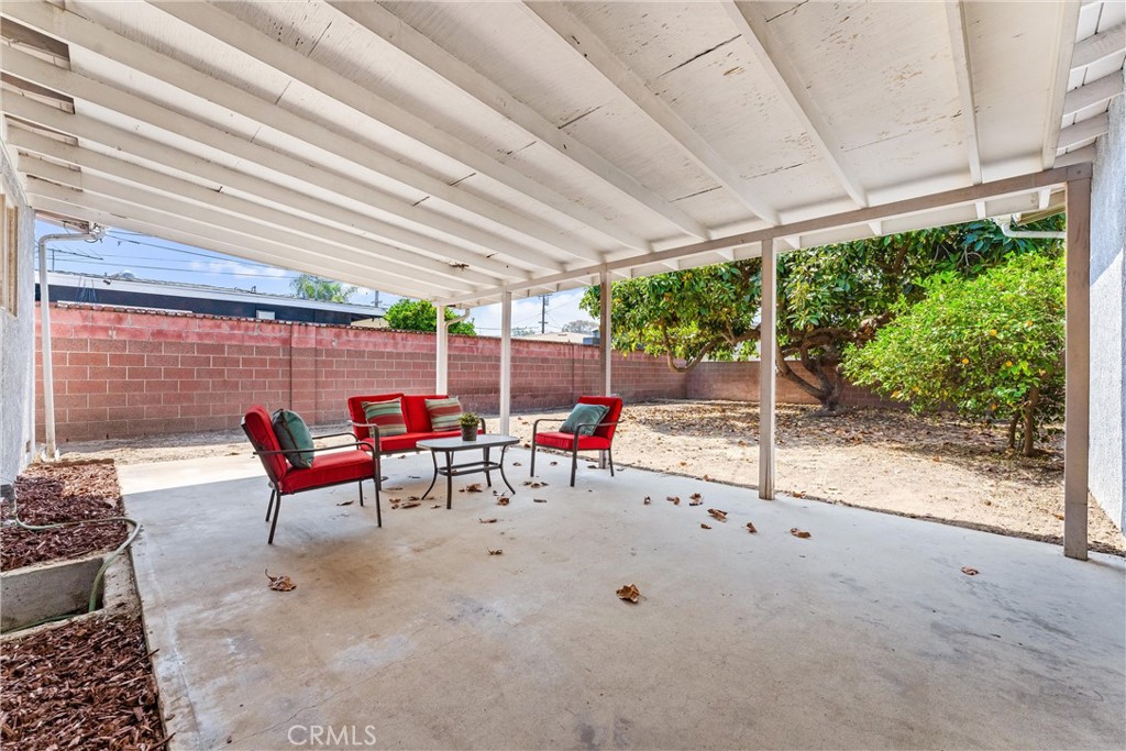 9122 Sherlock Lane