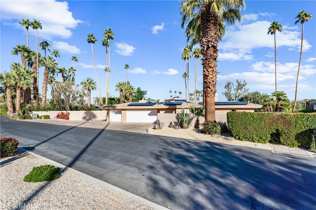 70854 Fairway Drive
