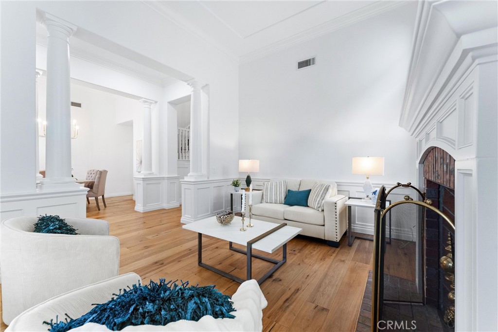 23 Fawnridge Place