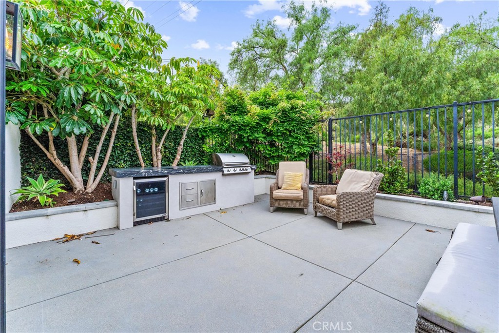 23 Fawnridge Place