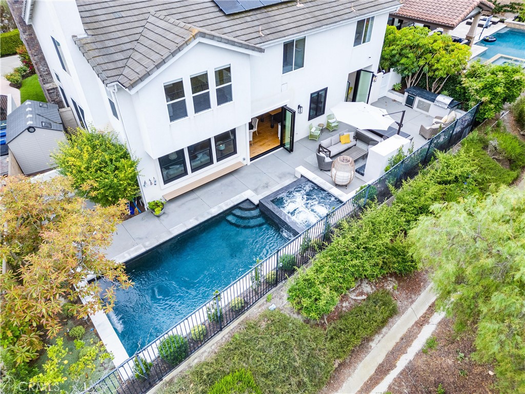 23 Fawnridge Place