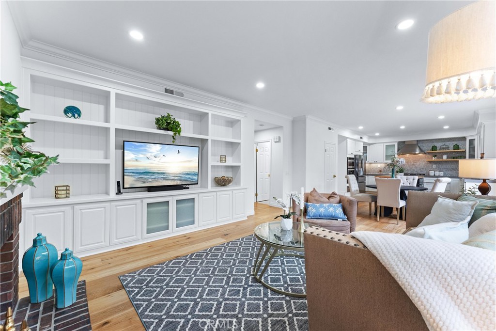 23 Fawnridge Place