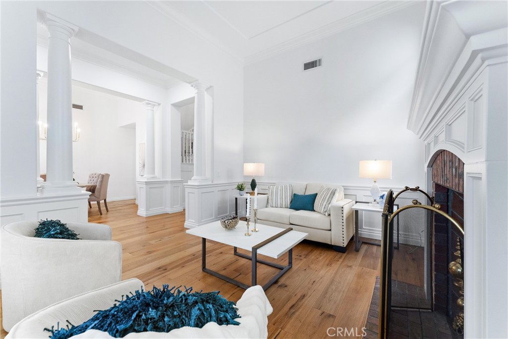 23 Fawnridge Place