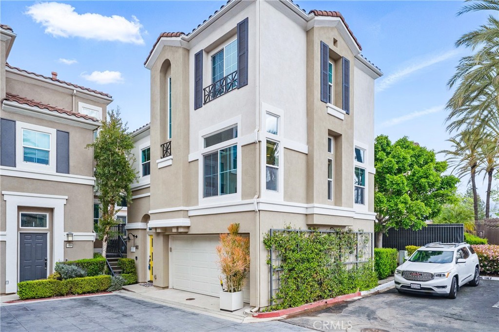 193 Montana Del Lago Drive