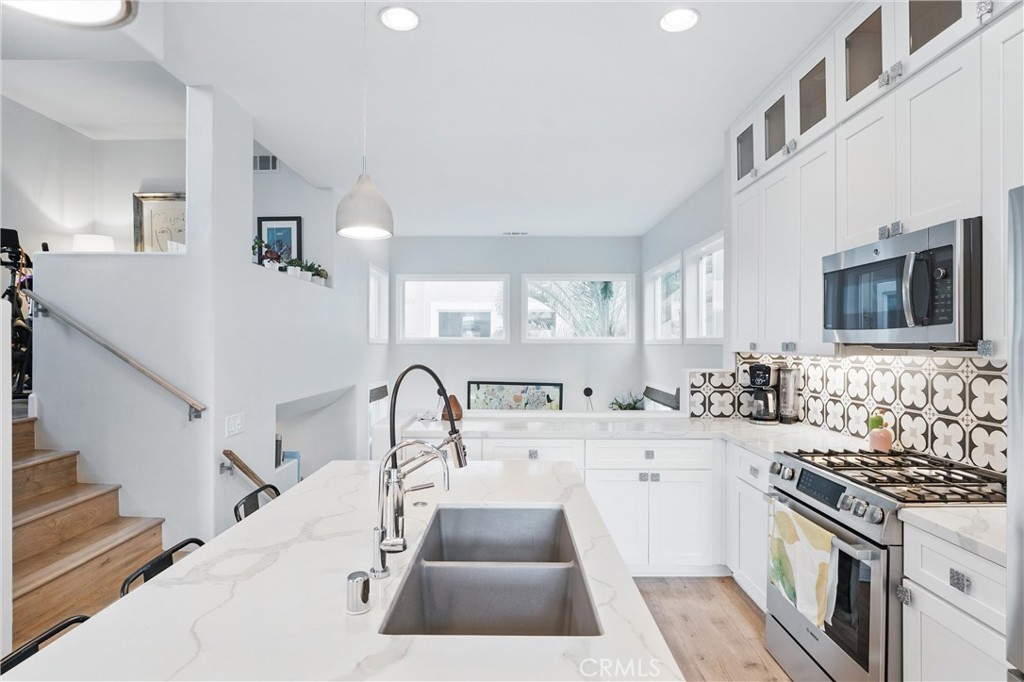 193 Montana Del Lago Drive