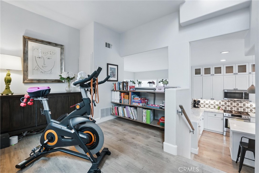 193 Montana Del Lago Drive