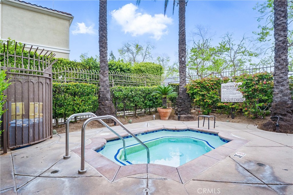 193 Montana Del Lago Drive