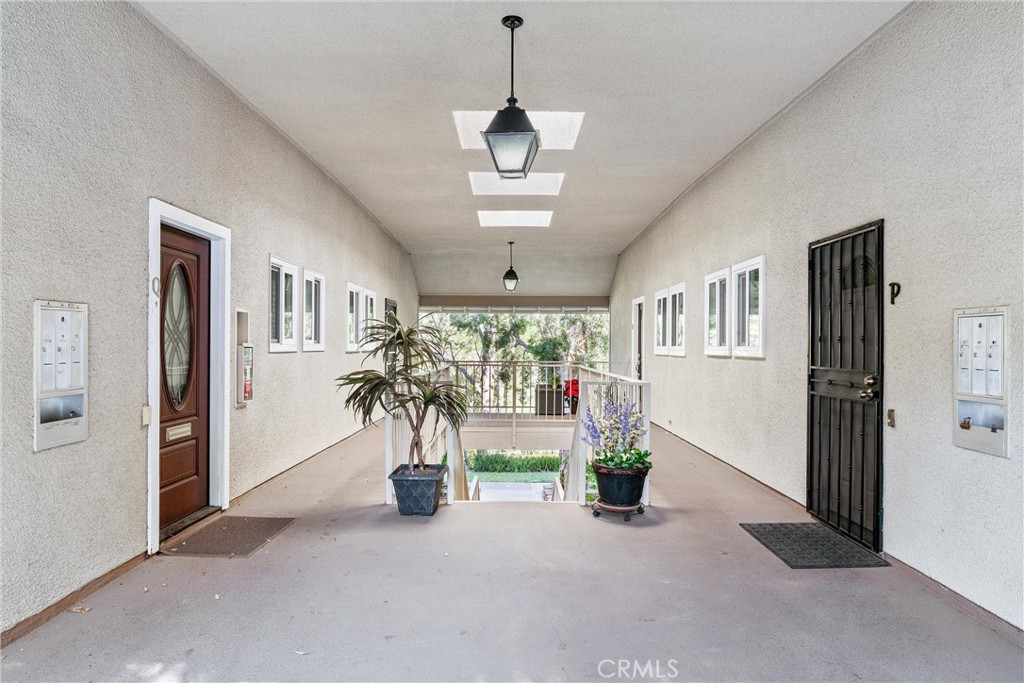 631 Avenida Sevilla N