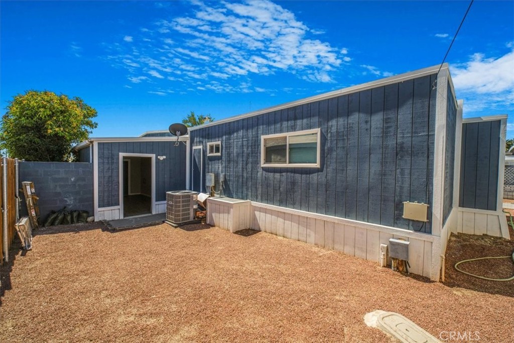 73260 Wyconda Street