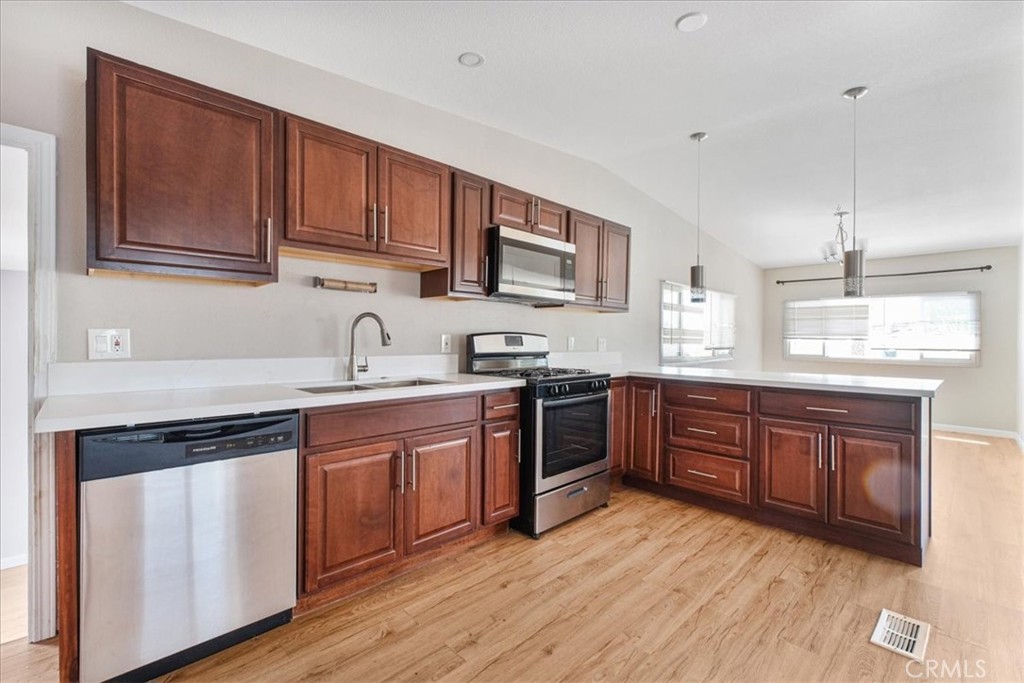 73260 Wyconda Street