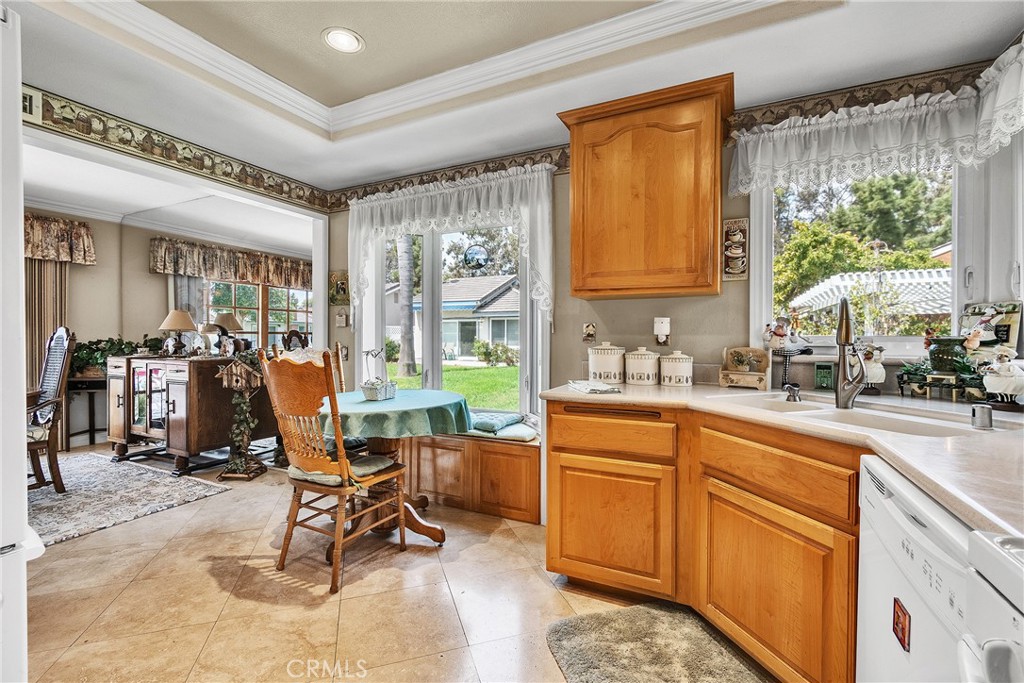 24262 PONCHARTRAIN Lane