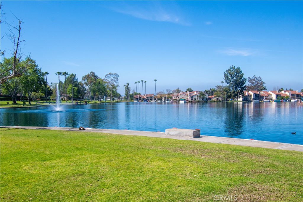 24262 PONCHARTRAIN Lane