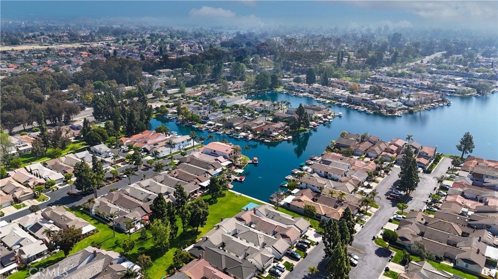 24262 PONCHARTRAIN Lane