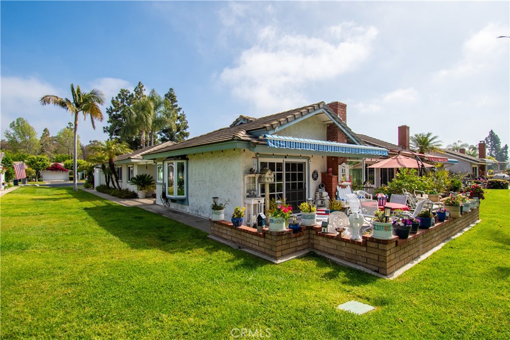 24262 PONCHARTRAIN Lane