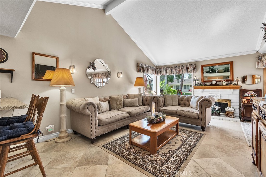 24262 PONCHARTRAIN Lane