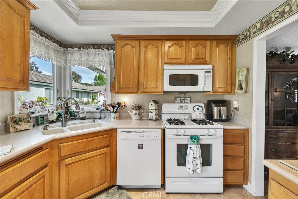 24262 PONCHARTRAIN Lane