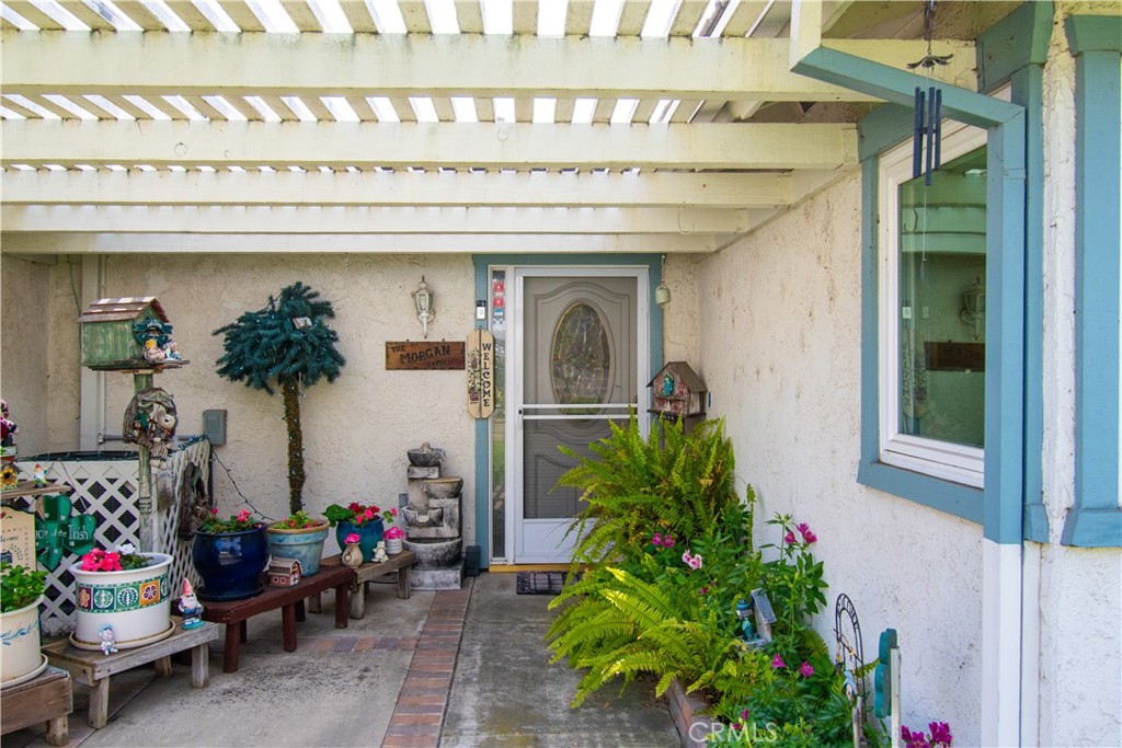 24262 PONCHARTRAIN Lane