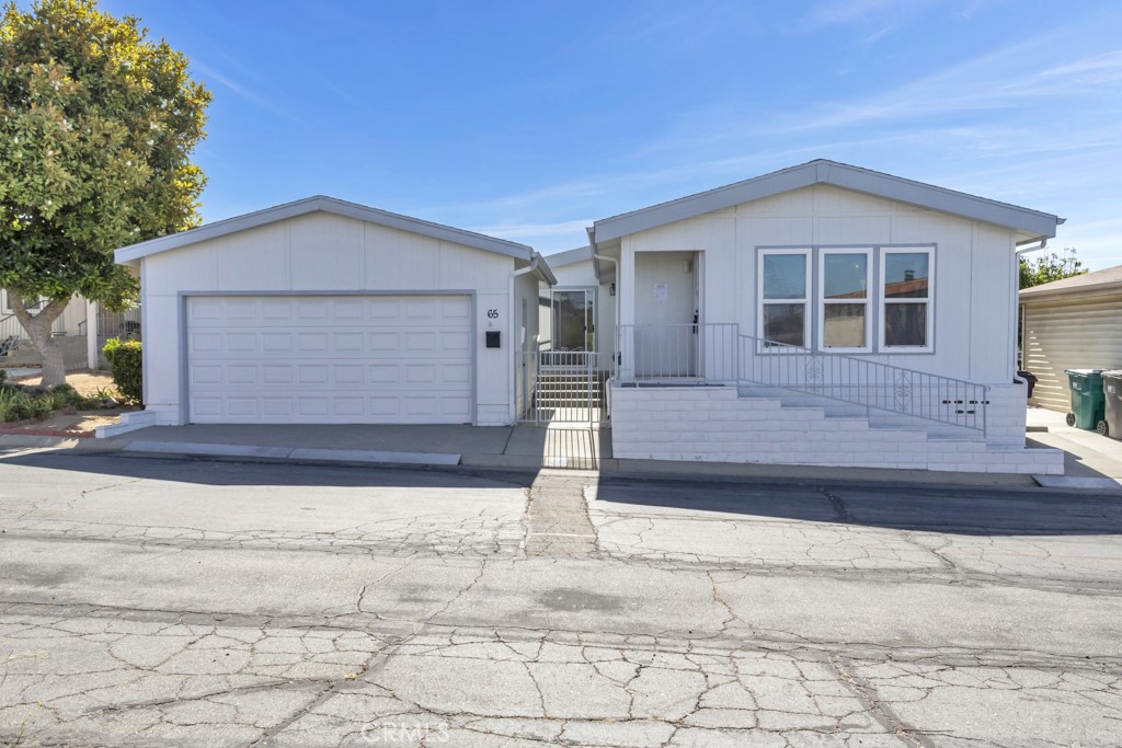 3800 W Wilson Street 65