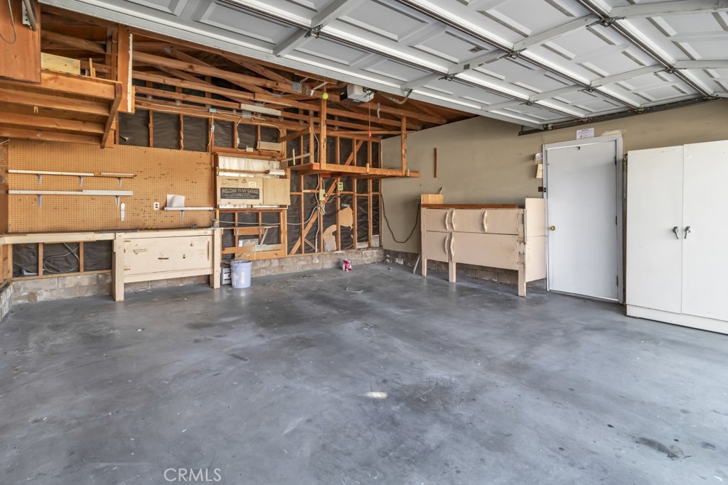 3800 W Wilson Street 65