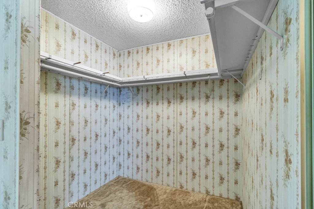 3800 W Wilson Street 65