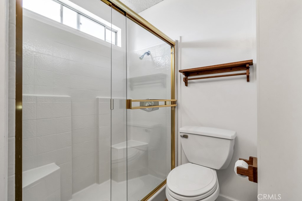 3800 W Wilson Street 65