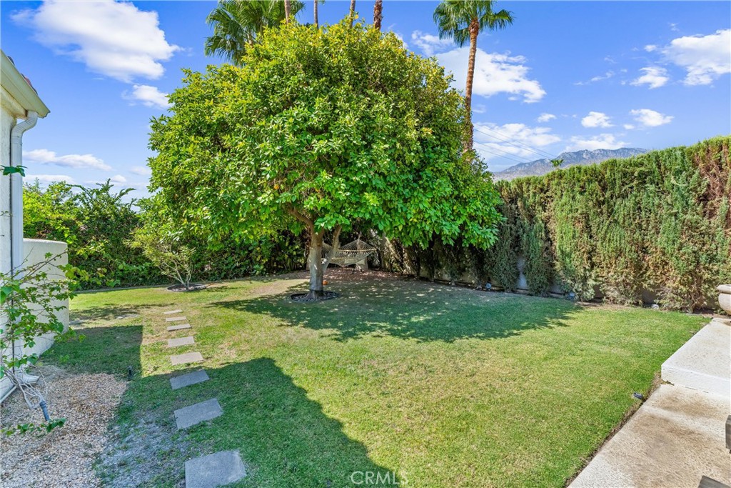 1045 E Deepak Road