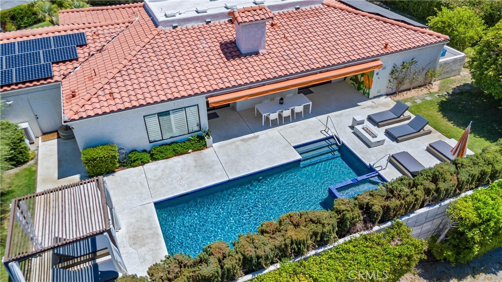 1045 E Deepak Road