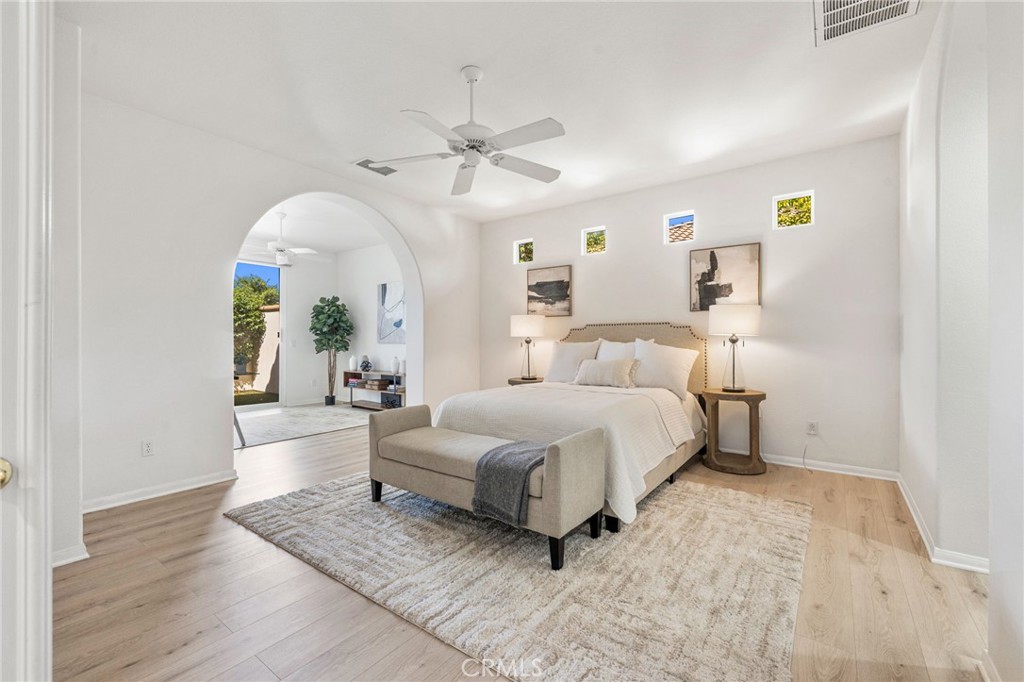 12 Wimbledon Circle
