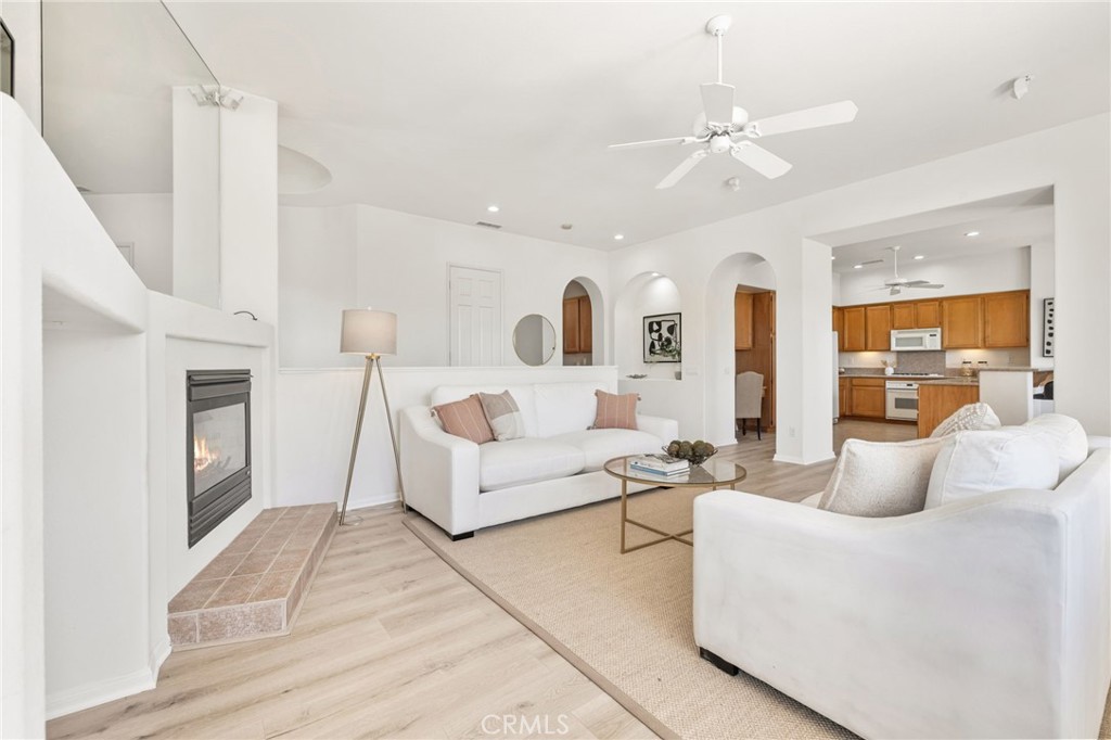 12 Wimbledon Circle