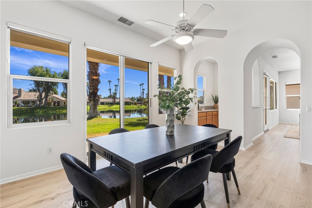 12 Wimbledon Circle