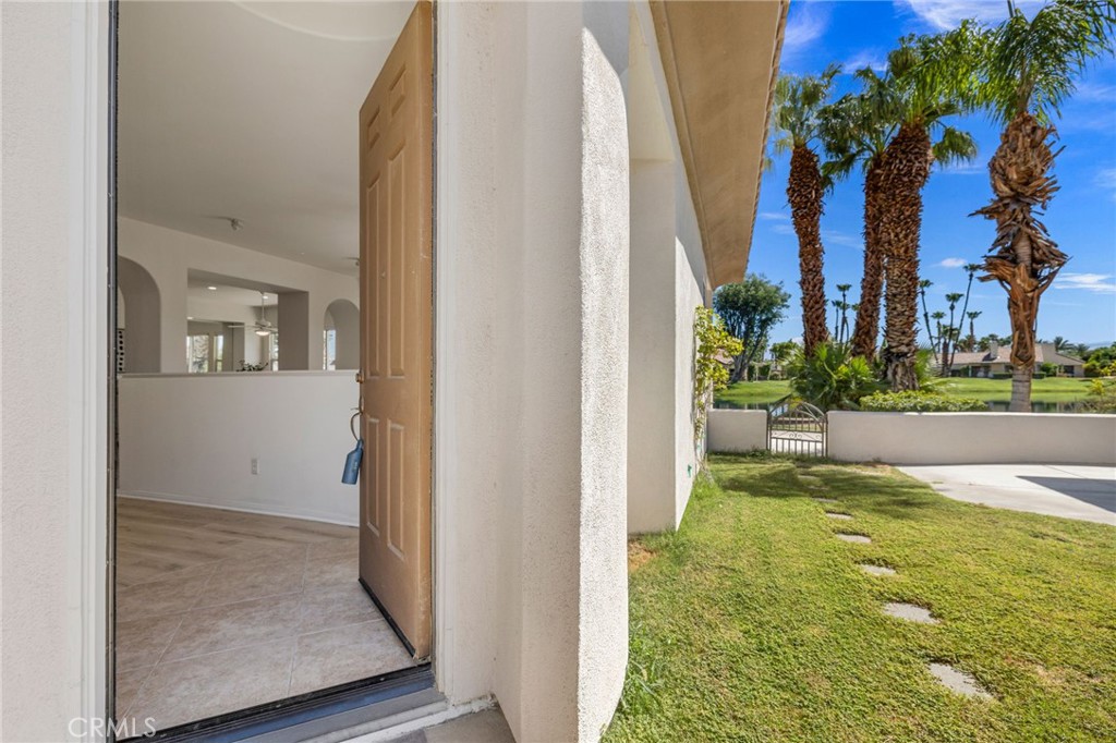 12 Wimbledon Circle