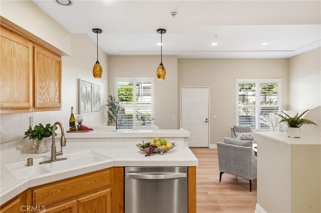 41 Carlsbad Lane