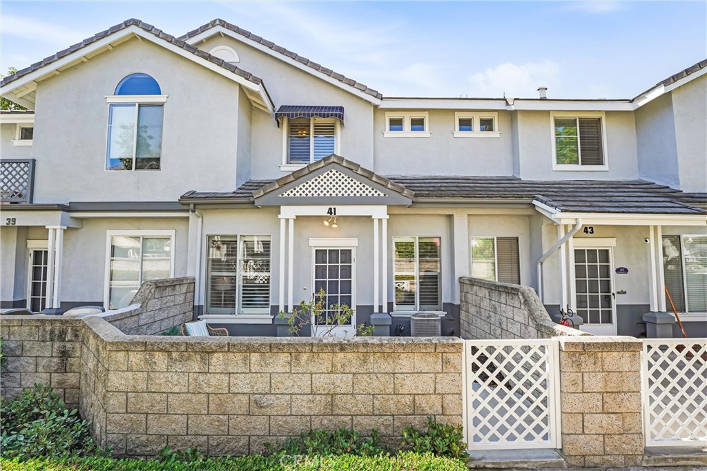41 Carlsbad Lane