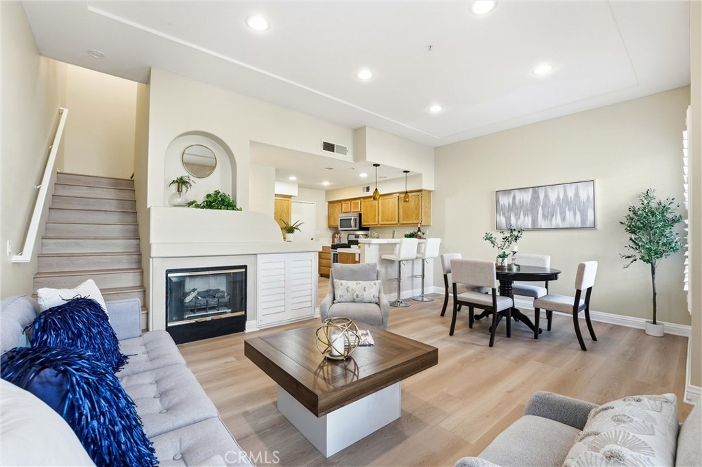 41 Carlsbad Lane