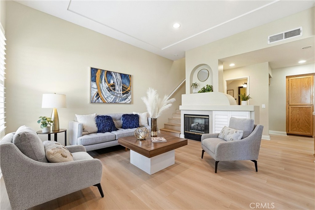41 Carlsbad Lane