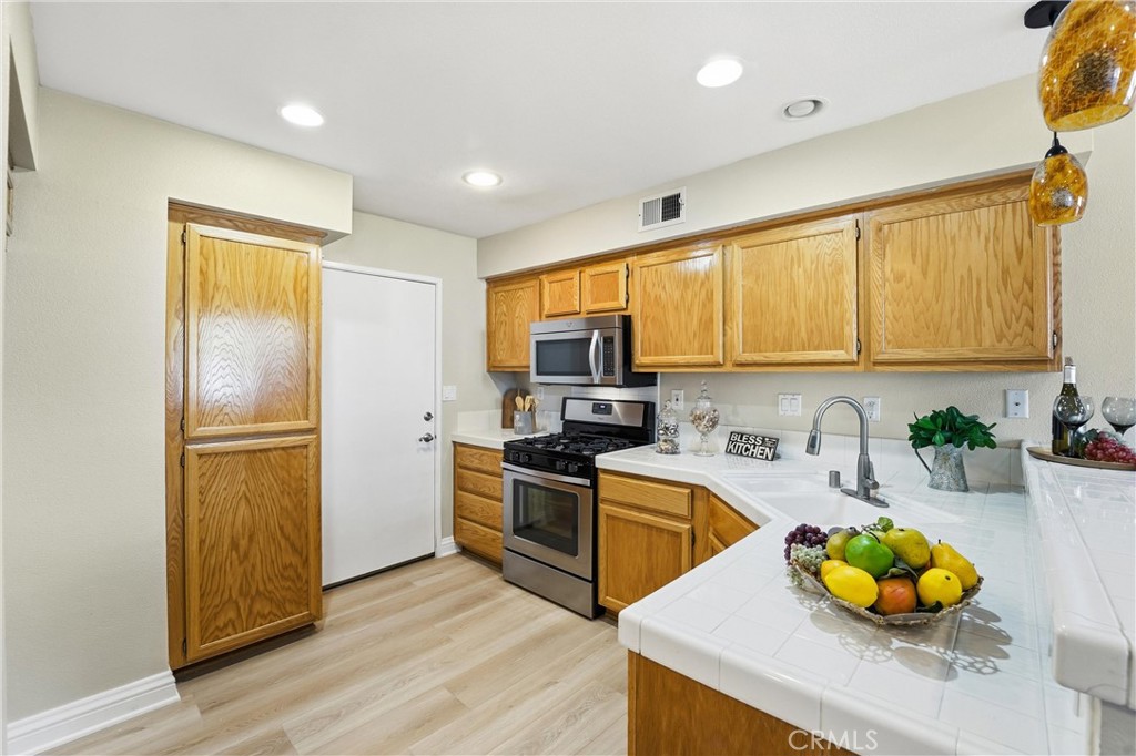 41 Carlsbad Lane