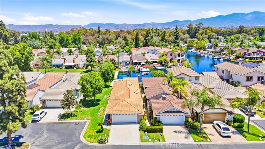 24261 Ontario Lane