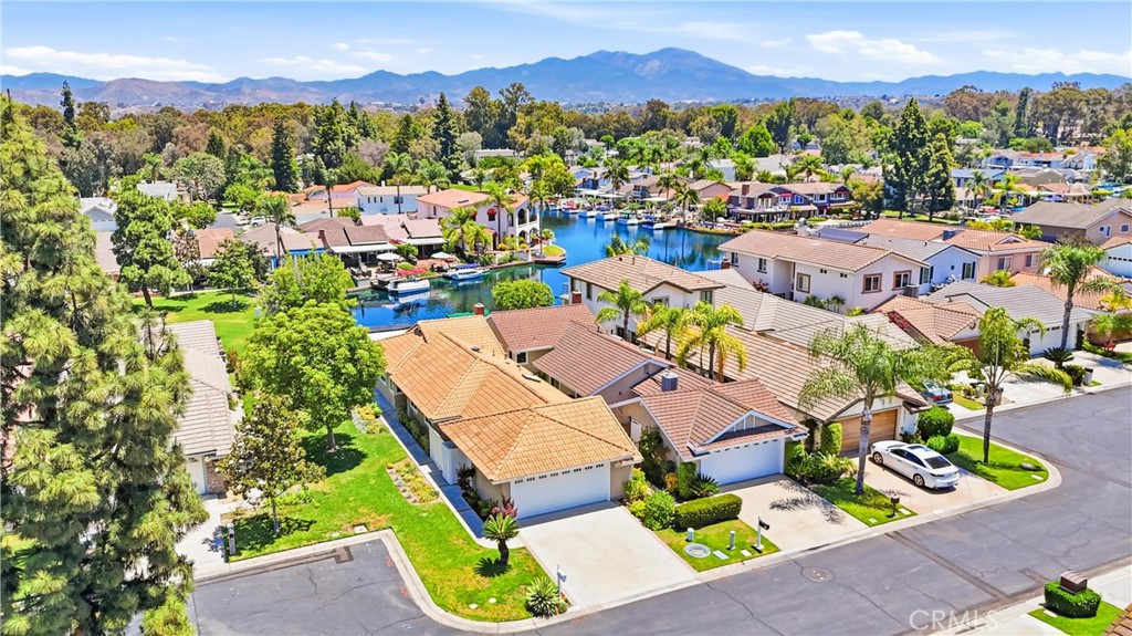 24261 Ontario Lane