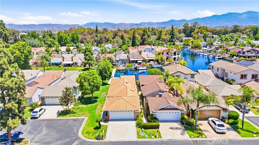 24261 Ontario Lane