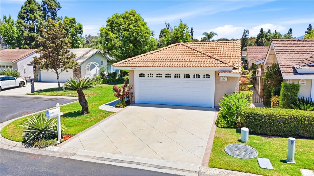 24261 Ontario Lane