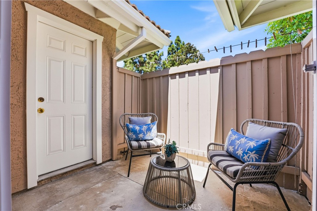 24261 Ontario Lane