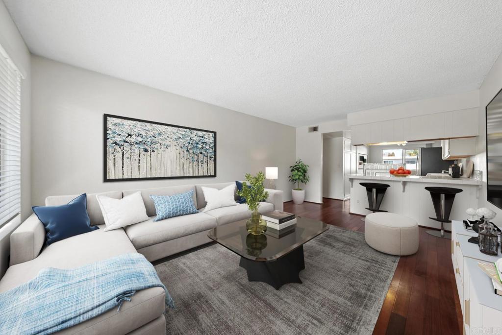 569 E Street 30