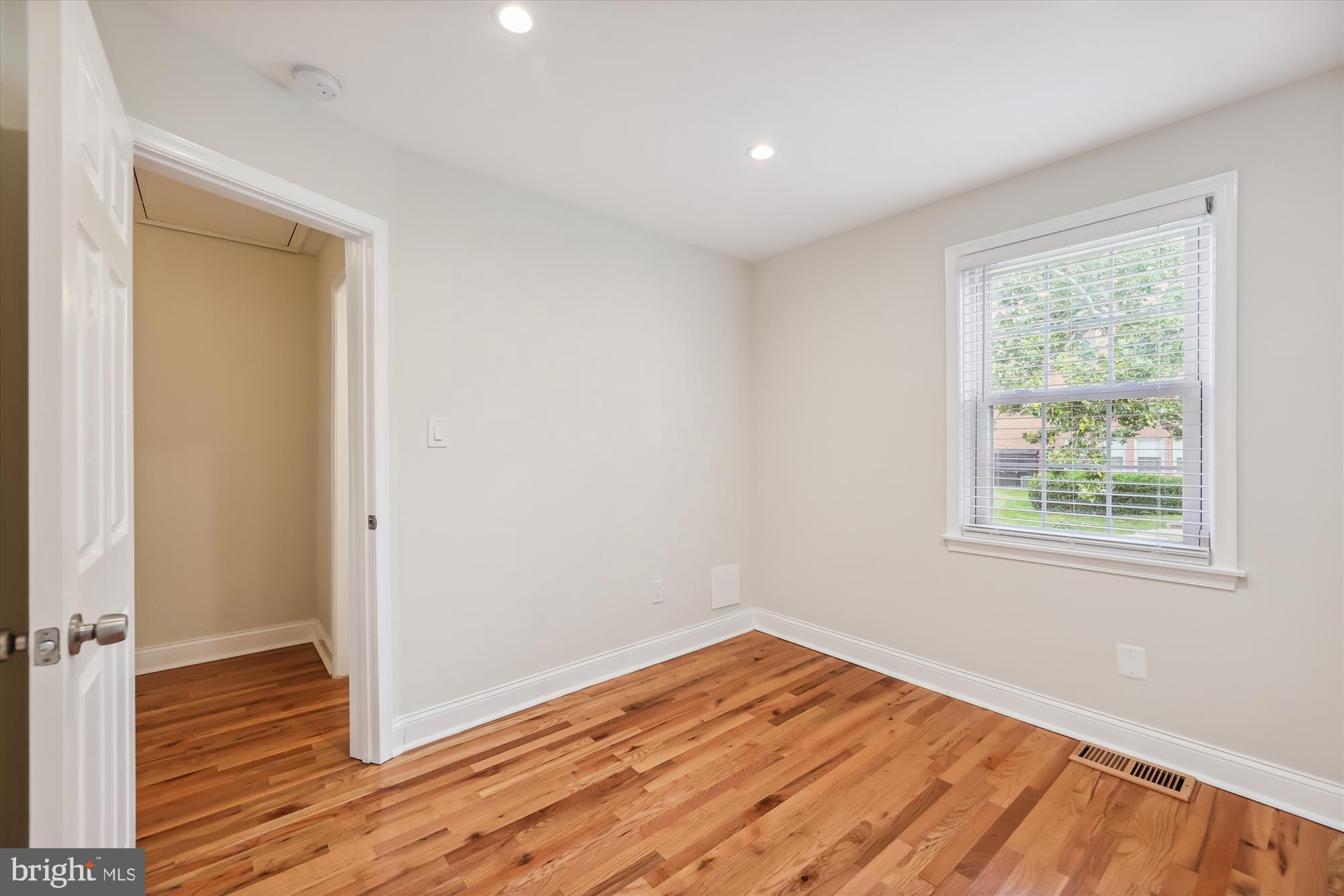 3816 W STREET SE Unit: B