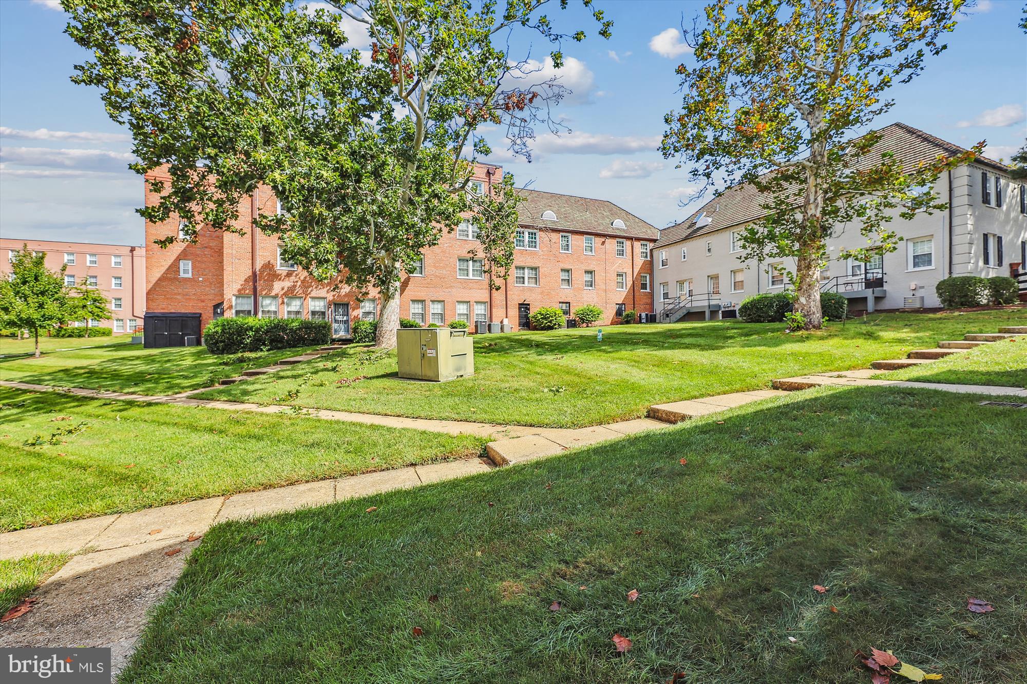 3816 W STREET SE Unit: B